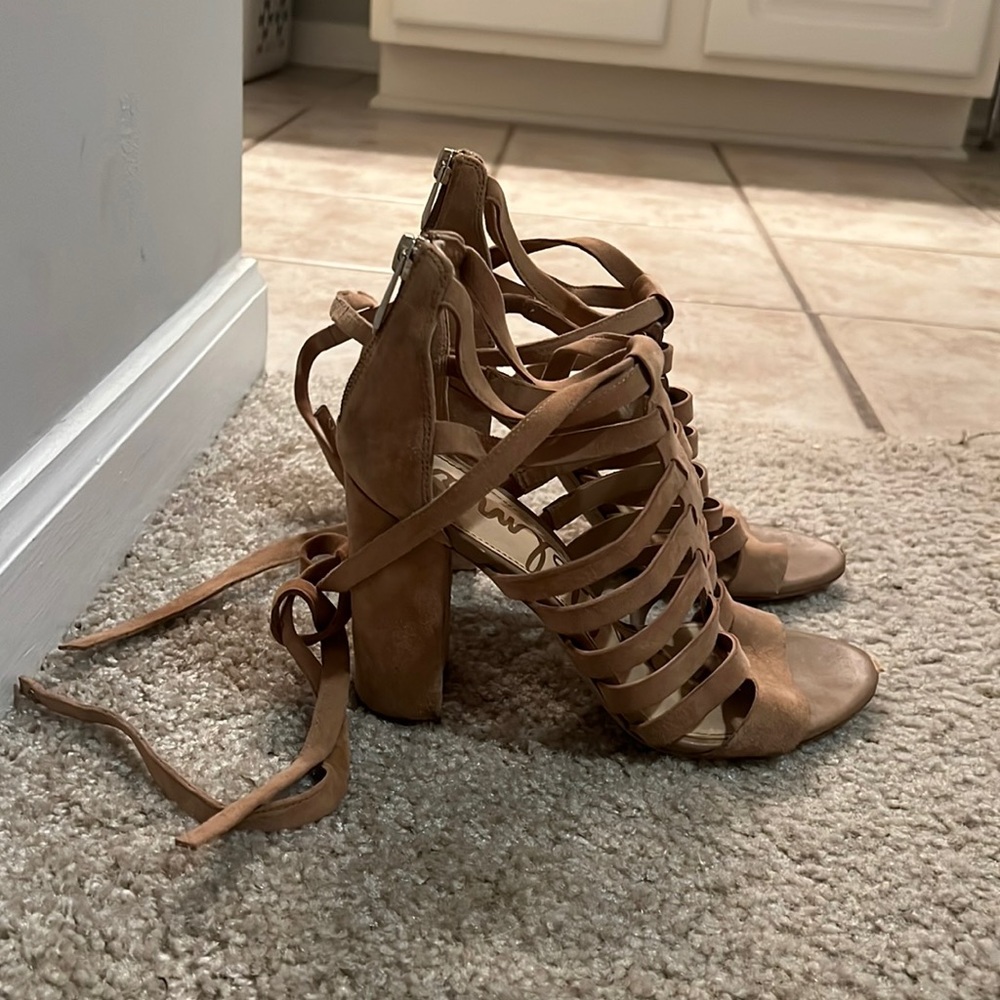 Sam Edelman tan suede heels
